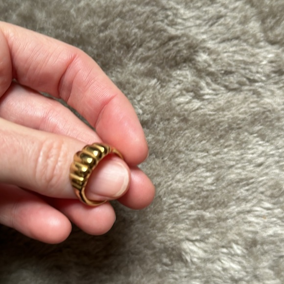 May Martin Gold Plated Ring 8 - Picture 8 of 8